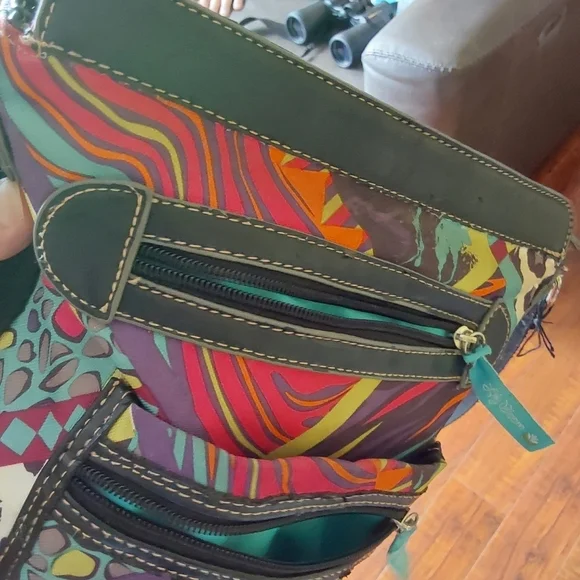 EUC Colorful Lily Bloom Crossbody Bag Bright Colors Neon Florals - Picture 8 of 8